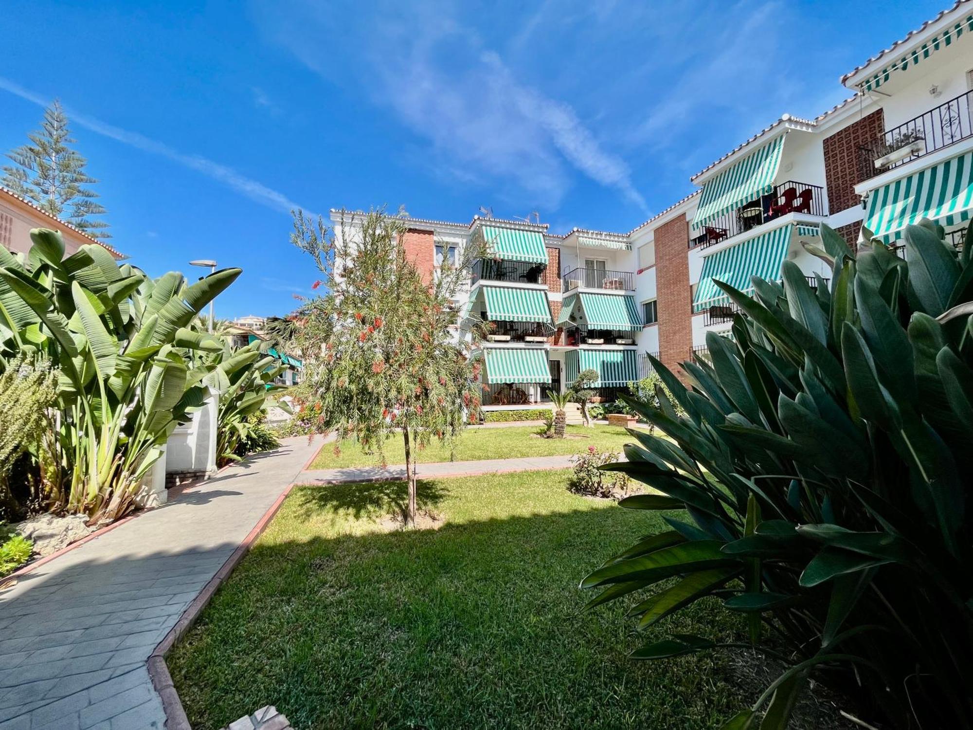 Apartamento De Playa Reformado Рінкон-де-ла-Вікторія Екстер'єр фото