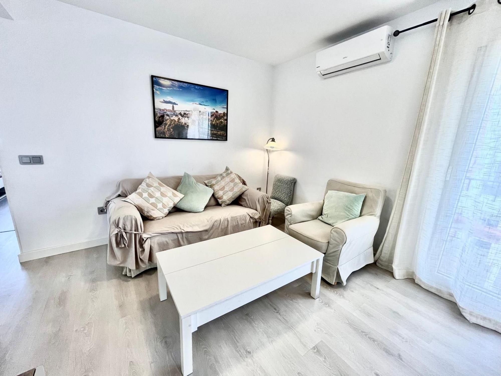 Apartamento De Playa Reformado Рінкон-де-ла-Вікторія Екстер'єр фото